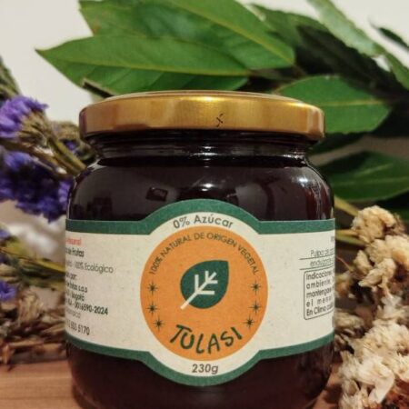 Moras azules y ruibarbo